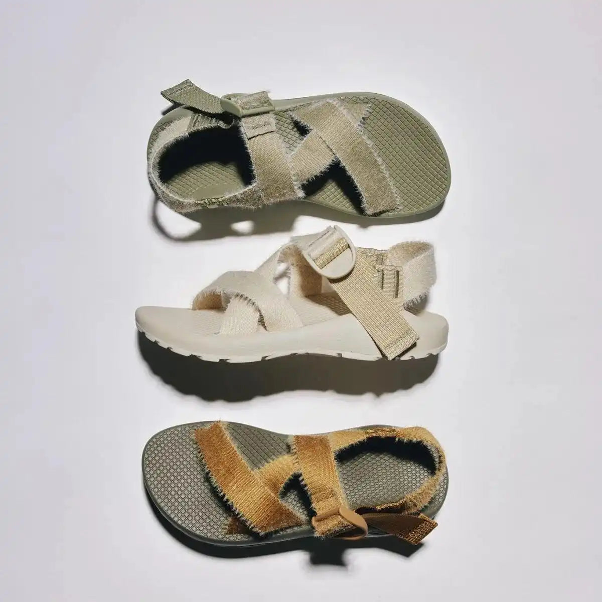Women's Mega Z Wide-Strap Classic Fuzzy