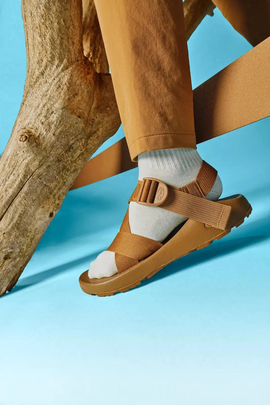 Women's Mega Z/1 Wide-Strap Classic Sandal - Monochrome